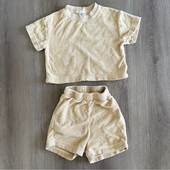 Goose Other - Goose | 2-piece French Terrycloth Set, shirt and shorts | Beige | Size 2T-3T